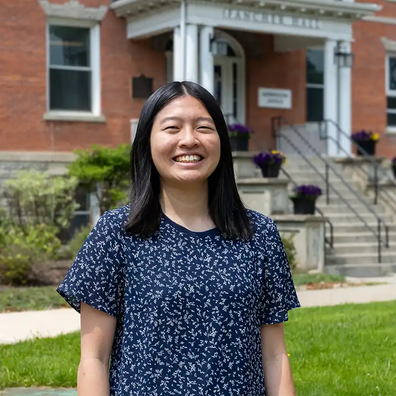 Esther Tse Admission Counselor
